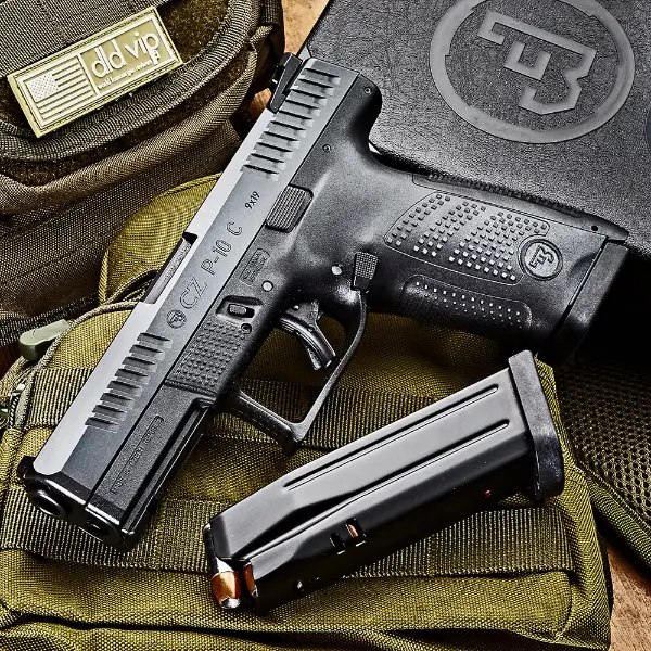 CZ P-10C 9mm - 1