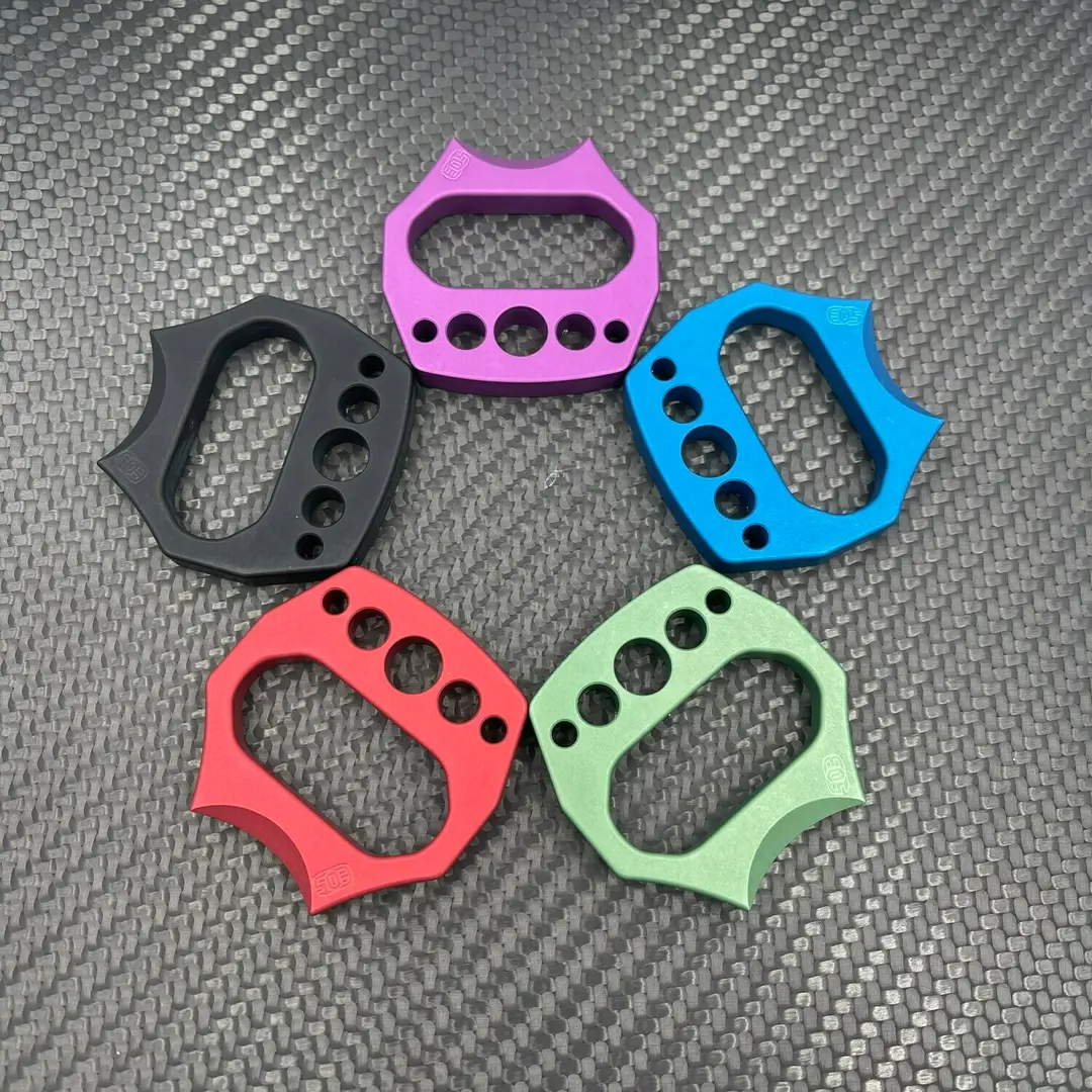 EOS Wailer Keychain - 1