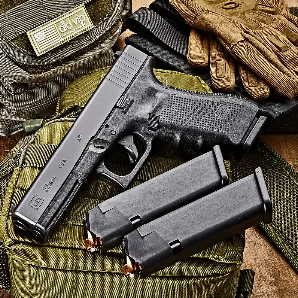 Glock 22 Gen4 .40S&W - 1