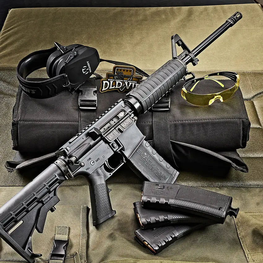 black rain ordnance rifle bag Urban Warfare Double but fully featured carbine case is available in 35 and 42 versions to accept AR15s or AR10s and similar rifles Black Rain Ordnance Mass