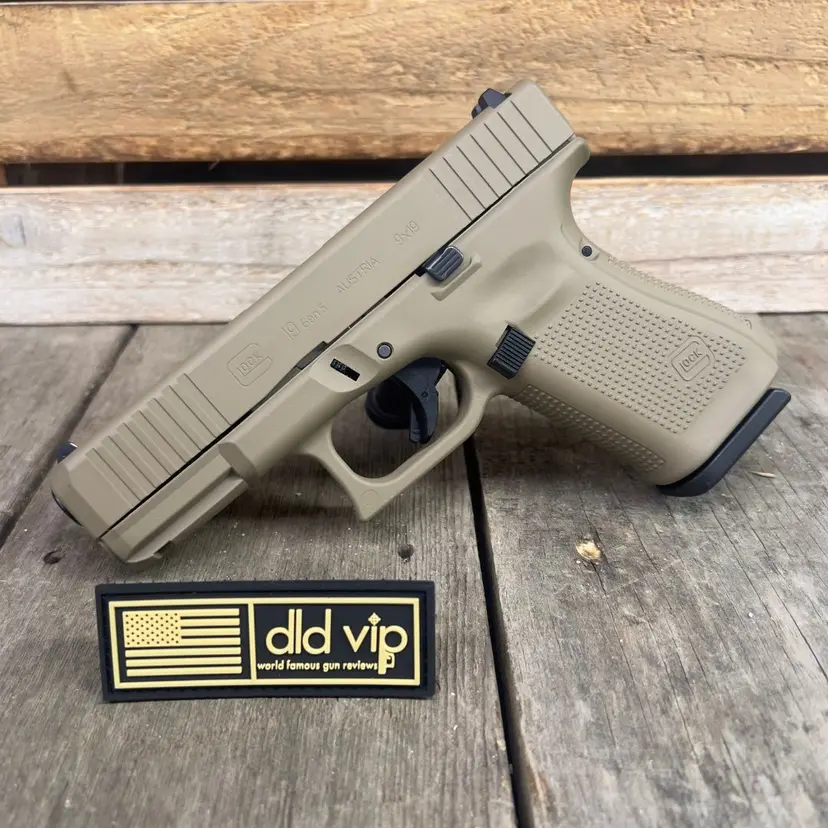 Glock 19 Gen5 9mm Coyote Tan Cerakote - 1