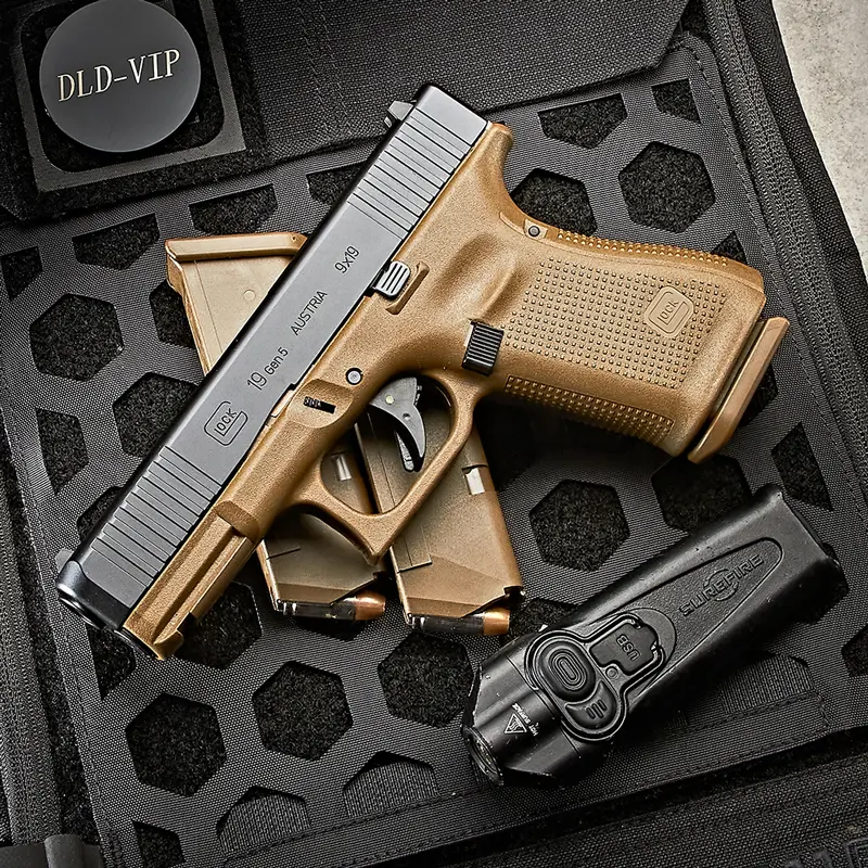 Glock 19 Gen5 9mm FDE Cerakote - 1