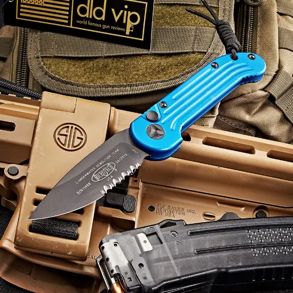 Microtech LUDT Blue Partial Serrated 135-2 BL - 1