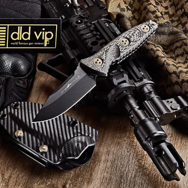 Microtech Socom Alpha Mini S/E Signature Series DLC Standard 113M-1 DLCCFS - 1