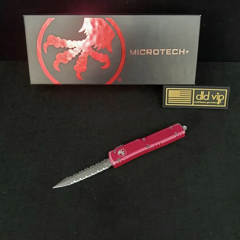 Microtech UTX-70 D/E Distressed Pink Apocalyptic Double Full Serrated 147-D12 DPK - 1