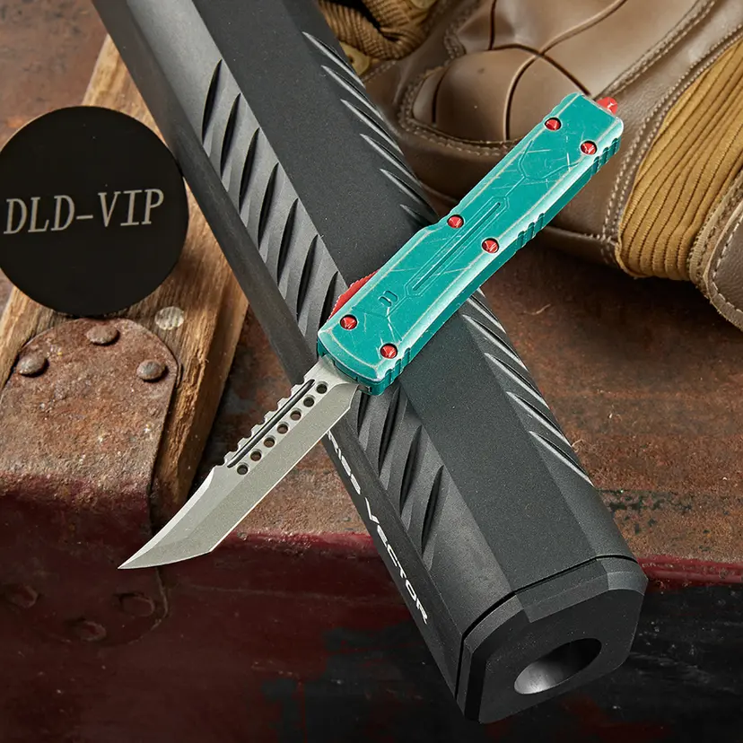 Microtech UTX-70 Hellhound BH Apocalyptic Standard 419-10 BH - 1