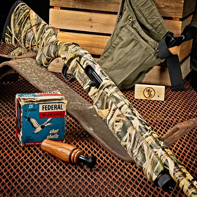 Mossberg 935 Pro Series 12Ga 28" Mossy Oak SG Blades - 1