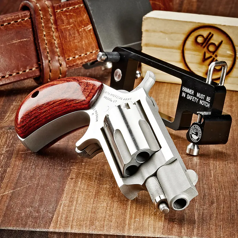 North American Arms .22WMR w/ Buckle - 1