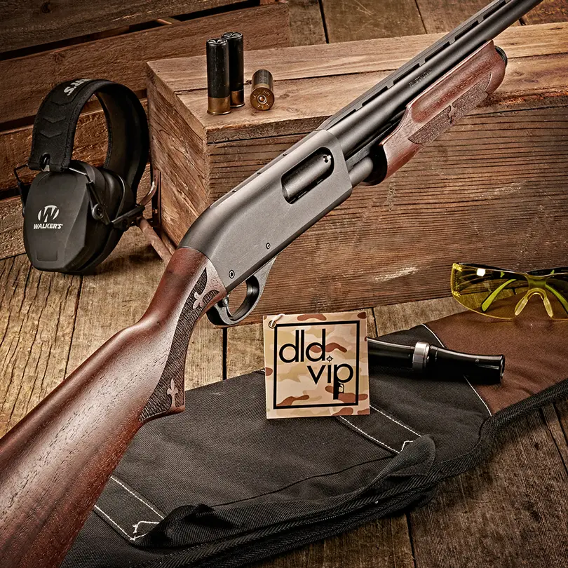 Remington 870 Super Magnum 12Ga 28" Hardwood - 1