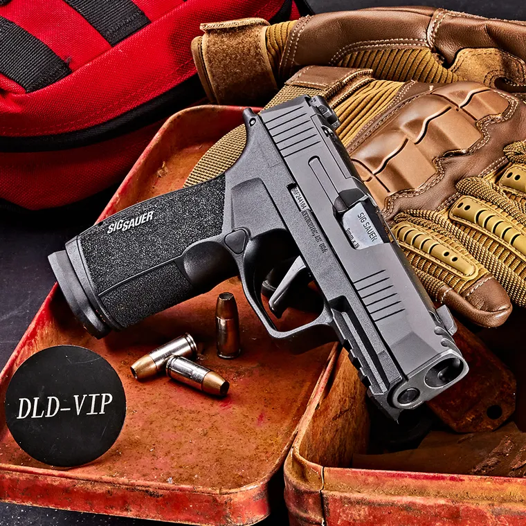 SIG Sauer P365X MACRO 9mm