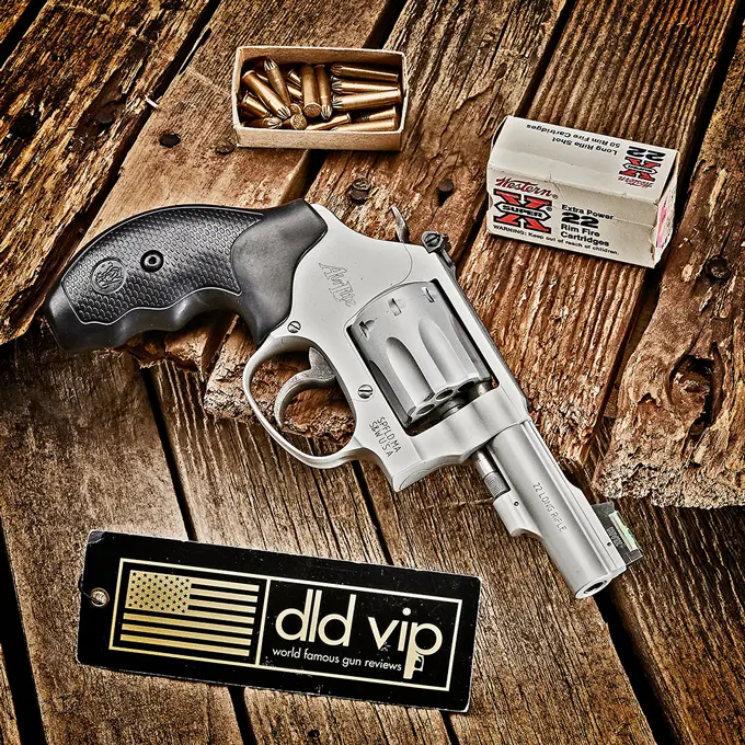 Smith & Wesson M317-3 Airlite .22LR DASA - 1