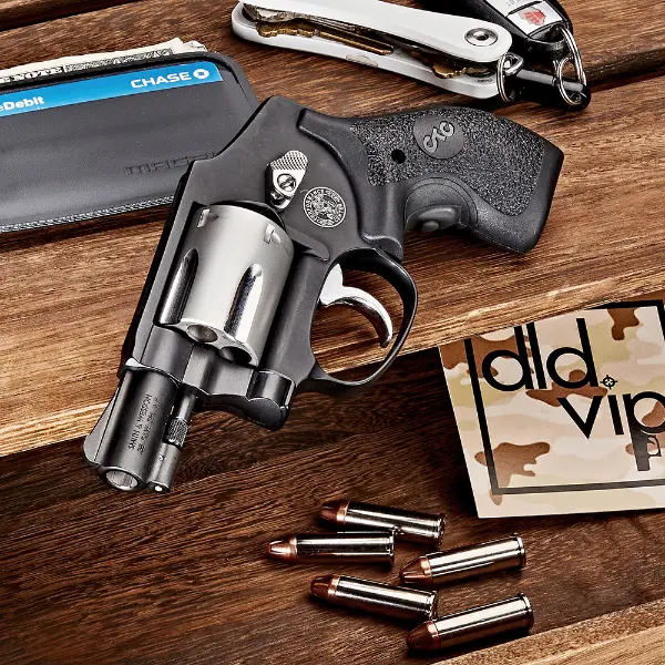 Smith & Wesson M442-1 PC .38SPL DAO w/ CT Laser Grip - 1