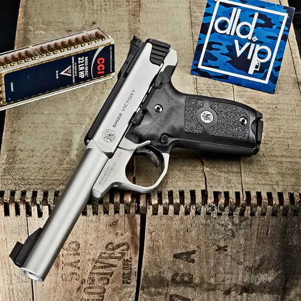 Smith & Wesson SW22 Victory Target .22LR - 1