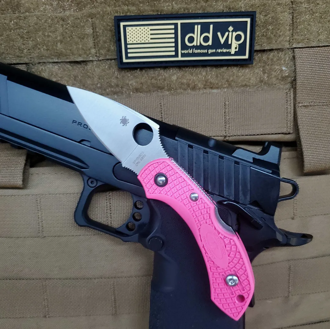 Spyderco Dragonfly 2 Pink Heals Lightweight Knife Pink S30V
