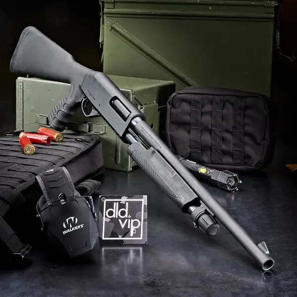 Stoeger P3000 Defensive 12Ga w/ Pistol Grip - 1