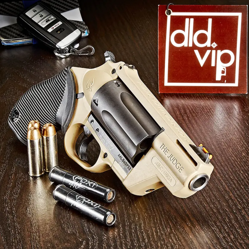 Taurus Public Defender .45LC/.410Ga Poly DASA BLK/FDE - 1