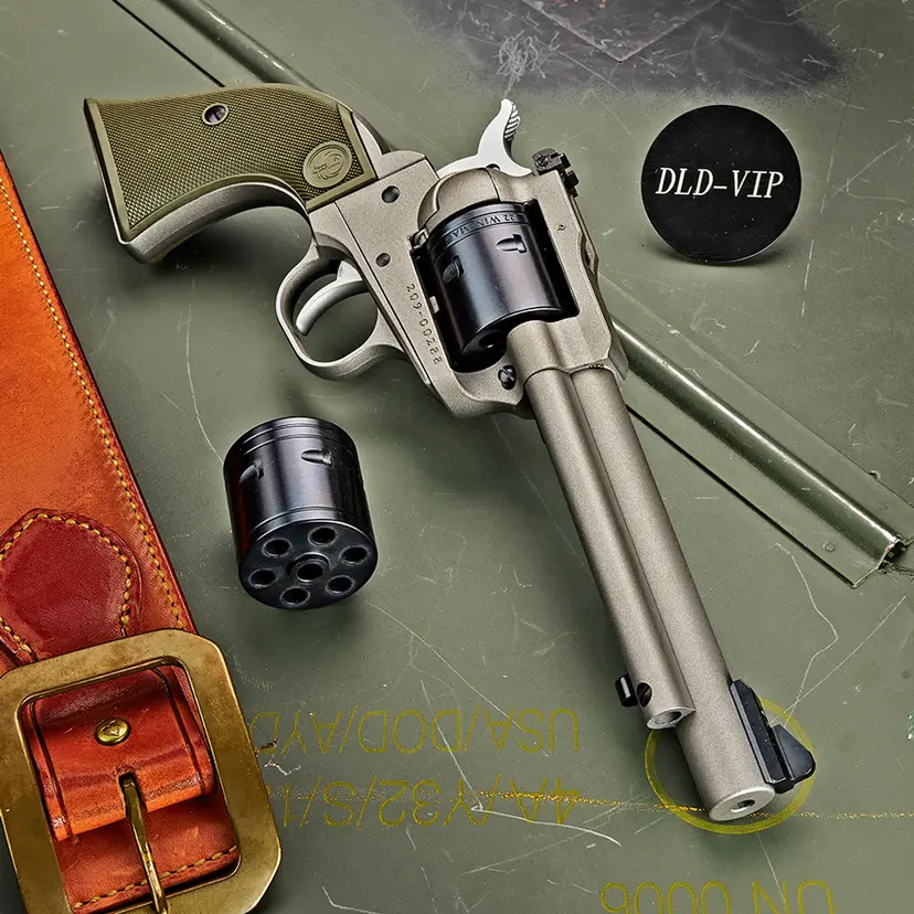 Ruger Super Wrangler .22WMR/.22LR Silver Cerakote w/ ODG Grips Webinar - 1