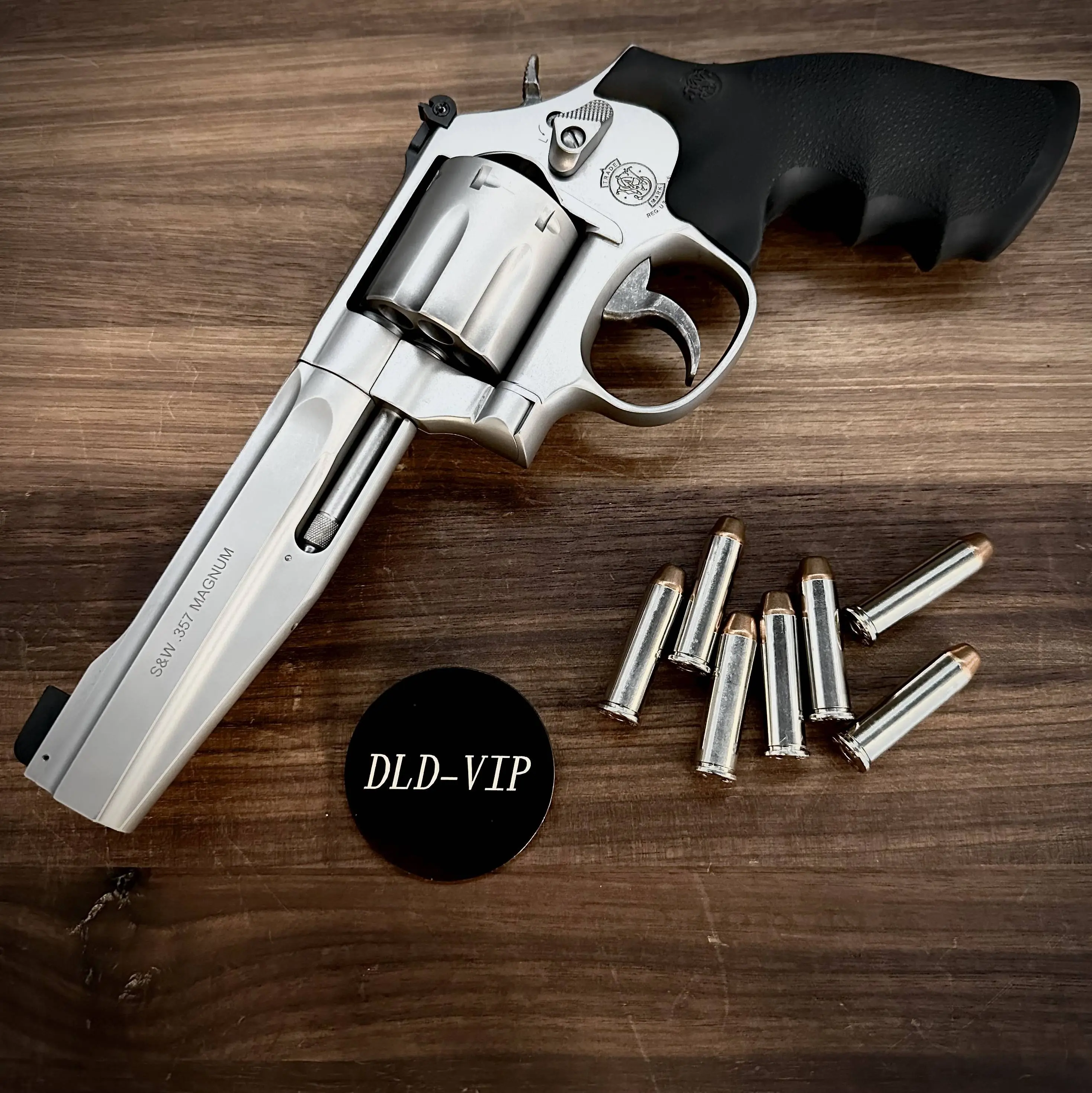 Smith & Wesson M686-6 Pro Series .357Mag DASA - Smith & Wess Smith & Wesson M686-6 Pro Series .357Mag DASA - Smith & Wess